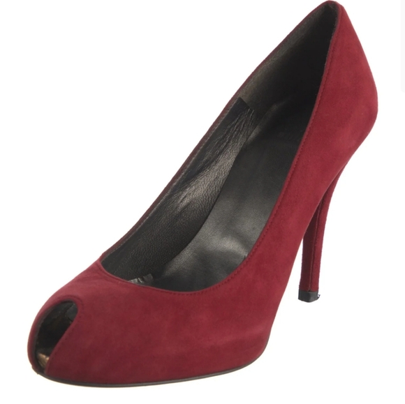 Stuart Weitzman Shoes - Stuart Weitzman "Scarlett Suede" Peek Pump Heels Size 8.5